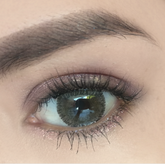 Lentes de contacto de color nogal mágico